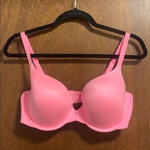 VS T-shirt Bra (38D)